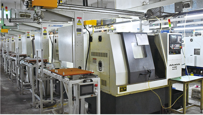 深圳客戶(hù)電子煙生產(chǎn)車(chē)間(配機(jī)械手)